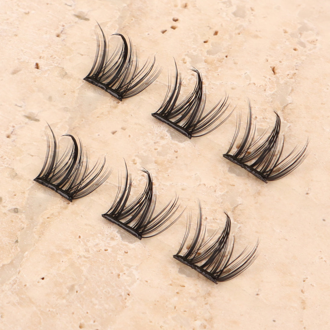 Zelinna Puppy Eyes Glueless Lash Clusters | Doll Eye Natural